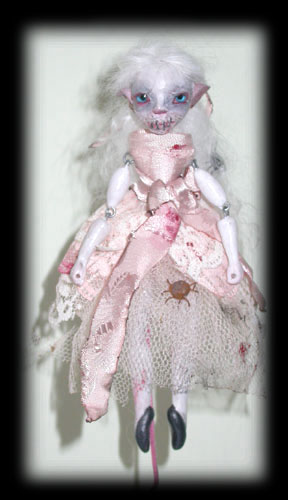 Ravensbreath Ratgirl, Gweena Madalaine Ravensbreath Ratgirl, Gweena Madalaine