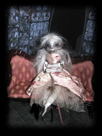 Gweena Madalaine, Ratgirl, the haunted Ghost of Ravensbreath Castle Gweena Madalaine, Ratgirl, the haunted Ghost of Ravensbreath Castle